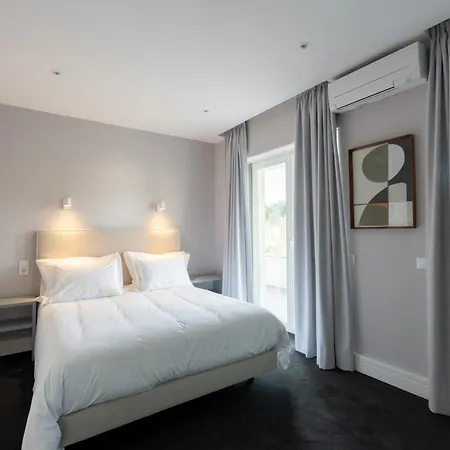 Отель Avenuehillhotel *